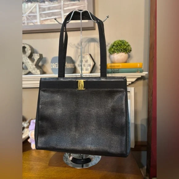 Salvatore Ferragamo Vala Vintage Black pebble Leather Tote Bag - Picture 1 of 11